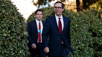 Steve Mnuchin (AP Photo/Evan Vucci)