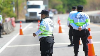 Autoridades identifican corredores críticos y horarios de mayor siniestralidad durante periodos vacaciones en El Salvador
