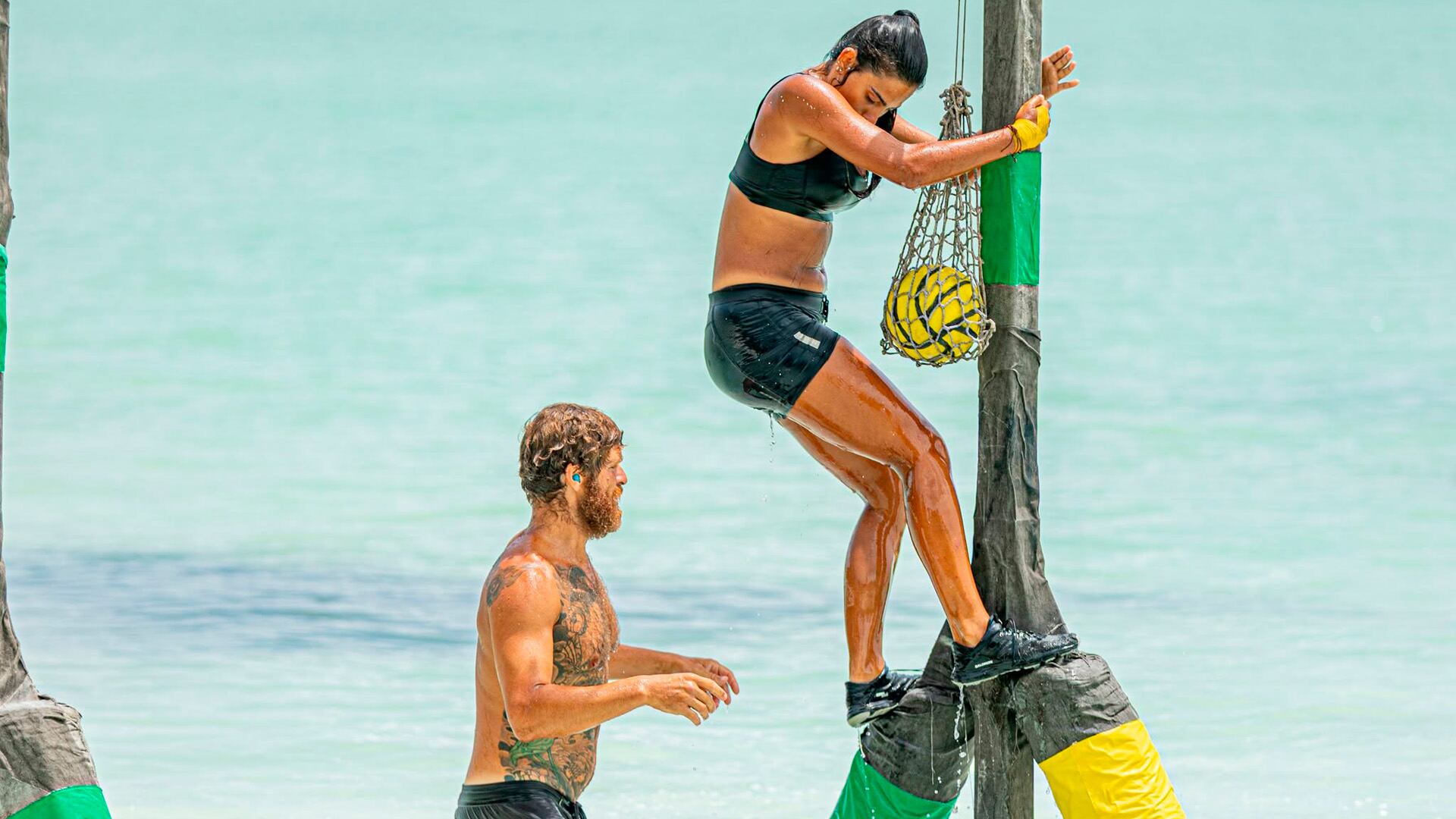 El programa de hoy definirá quienes tendrán certeza de no ser eliminados el viernes. (Facebook/SurvivorMx)