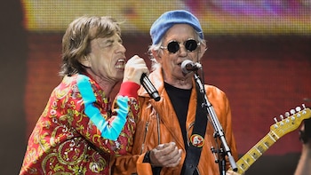 Cómo unos discos de blues y el reencuentro entre Keith Richards y Mick Jagger en un tren impulsaron la formación de The Rolling Stones