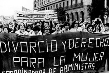 Manifestación feminista por el divorcio en Madrid en 1978. (Archivo de La Transición)