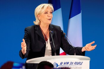Marine Le Pen lleva adelante