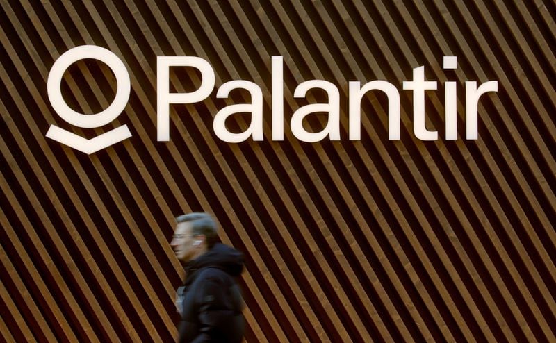 La empresa de análisis Palantir Technologies comprometió 10 millones de dólares para financiar la obra en la residencia presidencial. (REUTERS/Arnd Wiegmann)