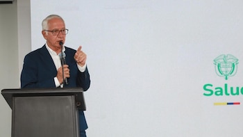 Gobierno Petro quiere fusionar Famisanar con la Nueva EPS para afrontar crisis en la salud