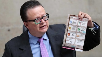 El magistrado Felipe de la Mata fue el que impulsó la invalidez de las "boletas planchadas" en el Tribunal Electoral.
Crédito: X / @TEPJF_informa