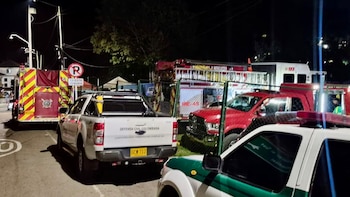 La búsqueda de siete personas desaparecidas en el cerro de Monserrate completa más de 16 horas sin resultados positivos, informan las autoridades de Bogotá - crédito Bomberos