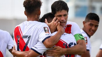 Deportivo Municipal marcha en el