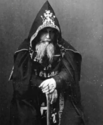 Mihailo Tolotos, el monje que