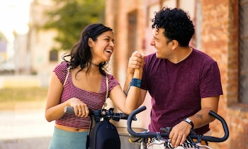 Las alternativas digitales evitan los altos costos del roaming, permiten activar internet antes de viajar y gestionar el consumo en tiempo real.