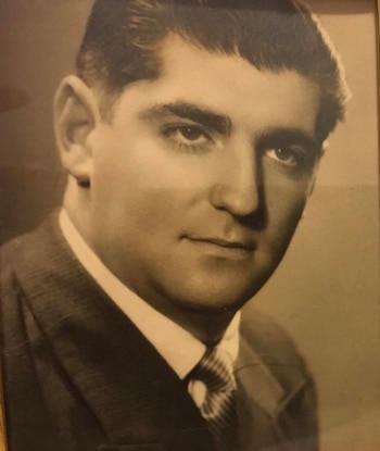 Luciano Ricardo Alba Novaresio, padre