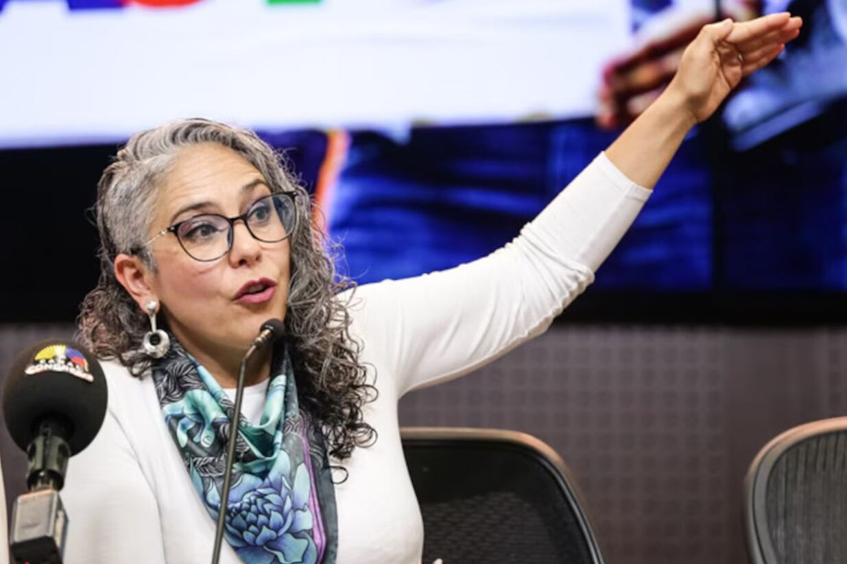 La senadora y precandidata presidencial lanzó una ambiciosa propuesta sobre cómo abordar el conflicto en el país- crédito Colprensa