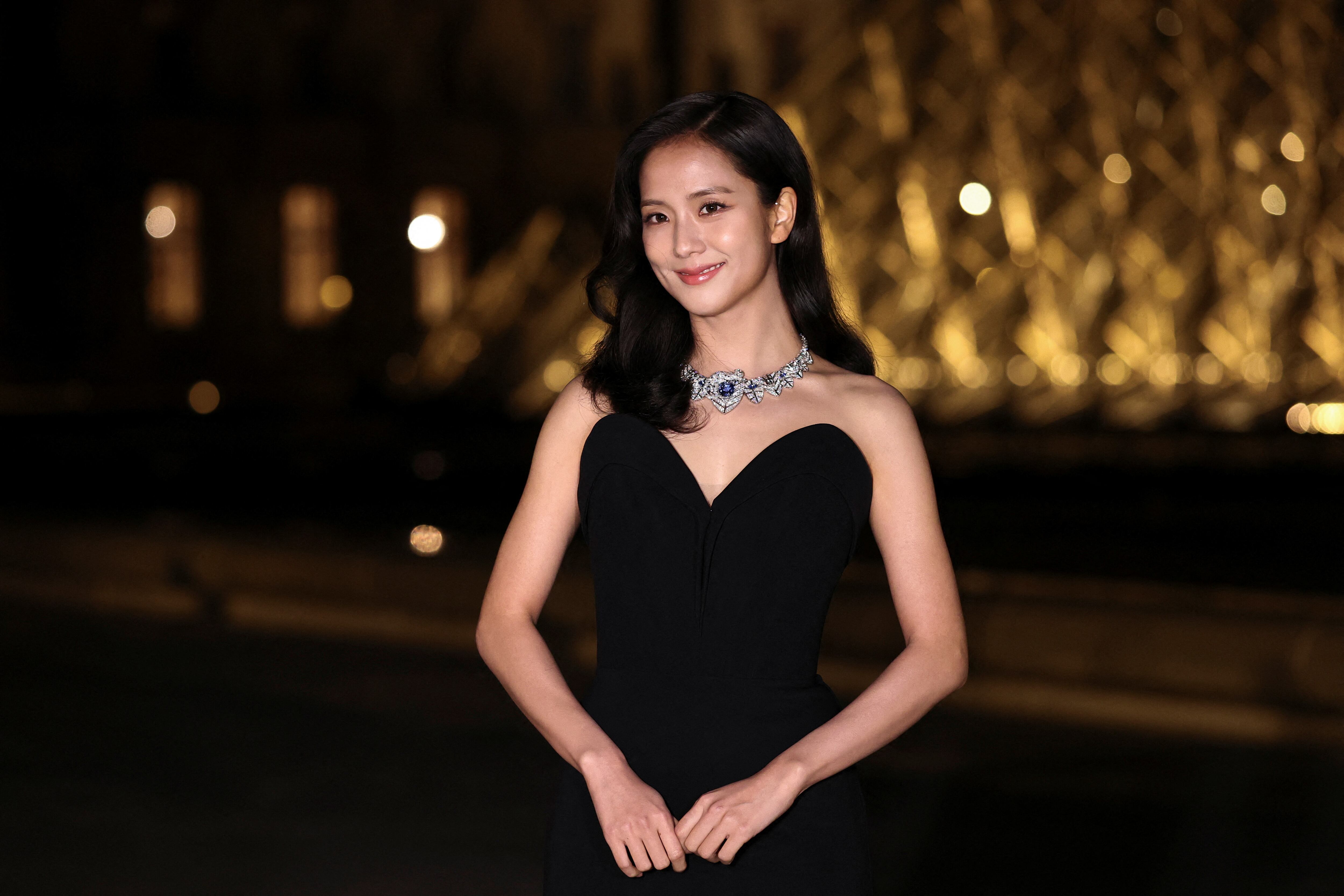 Jisoo mantiene su compromiso con su faceta de idol de K-Pop, pero no se aparta de su creciente carrera en k-dramas (REUTERS/Gonzalo Fuentes)