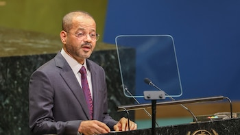 Omán pidió cooperación para restablecer la navegación en el estrecho de Ormuz y frenar la crisis de Yemen