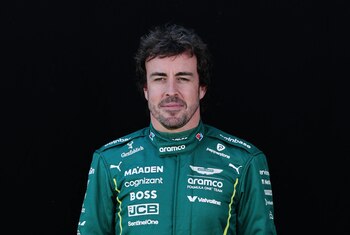 Fernando Alonso con el mono