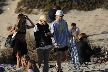 Antes del atardecer el grupo