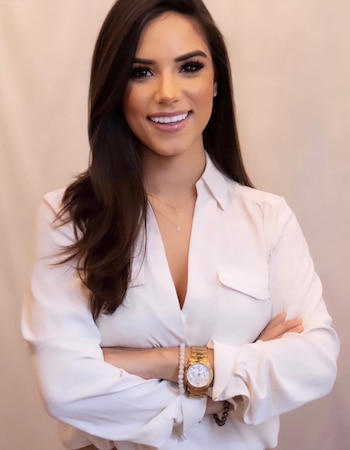 Respaldada por Donald Trump, Catalina Lauf busca imponerse en la carrera por una banca abierta de la Cámara de Representantes en Florida (REUTERS)