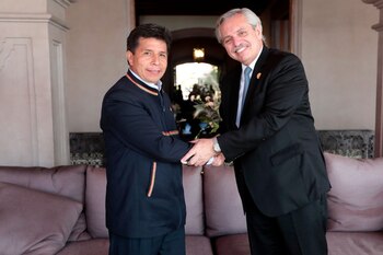 Pedro Castillo y Alberto Fernández