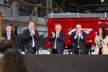 Omar Perotti y Alberto Fernández,