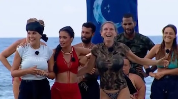 Yola, muy feliz tras conocer que estaba salvada. (Mediaset España)