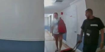 El video de vigilancia registró