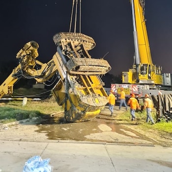 Maniobras de izaje de una