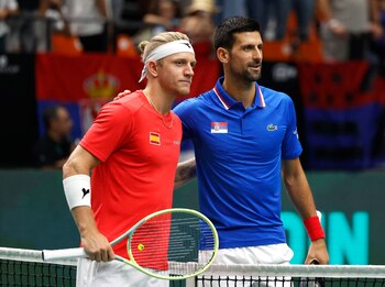 Djokovic y Davidovich posan antes