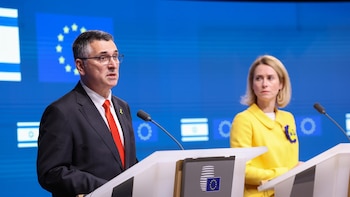 La Unión Europea aprobó sanciones contra colonos israelíes y Netanyahu acusó al bloque de “bancarrota moral”