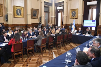 Reunión plenaria de las comisiones de Relaciones Exteriores y Culto y de Industria y Comercio