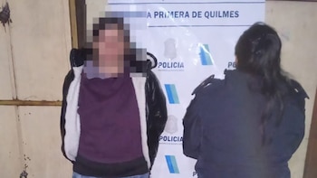 Detuvieron a una mujer acusada de drogar a su hijo de cinco años mientras estaba internado en Quilmes