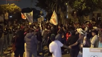 Simpatizantes de Juntos Por el Perú marcharon por Lima y llegaron a la sede de JNE para pedir transparencia en el conteo de votos