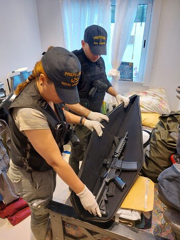 Una importante cantidad de armas