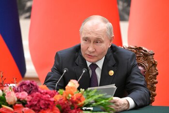 Putin durante la lectura de