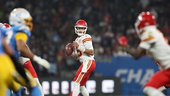 Patrick Mahomes sufre rotura de
