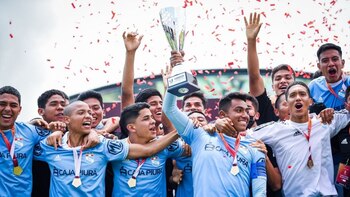 Sporting Cristal de Jorge Cazulo