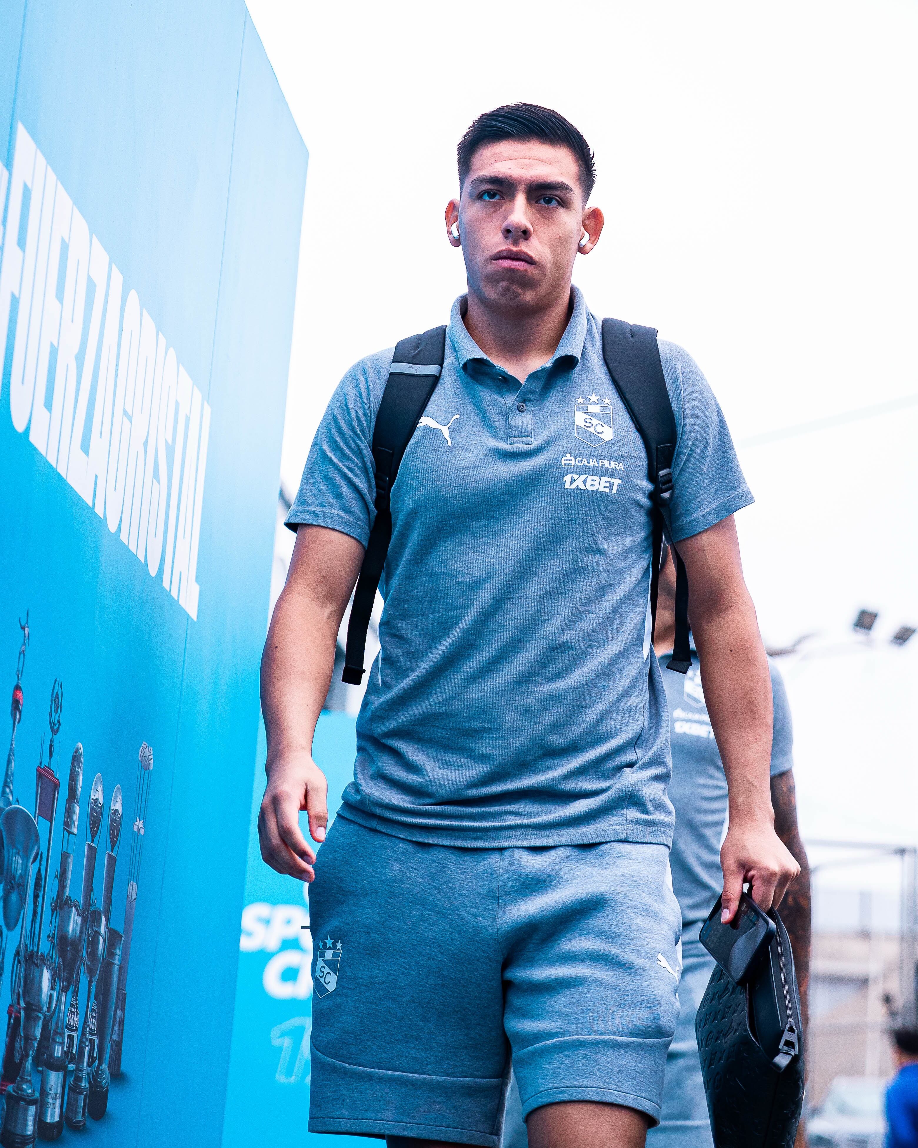 La llegada de los jugadores de Sporting Cristal al estadio Alberto Gallardo para el partido contra ADT. - créditos: Sporting Cristal