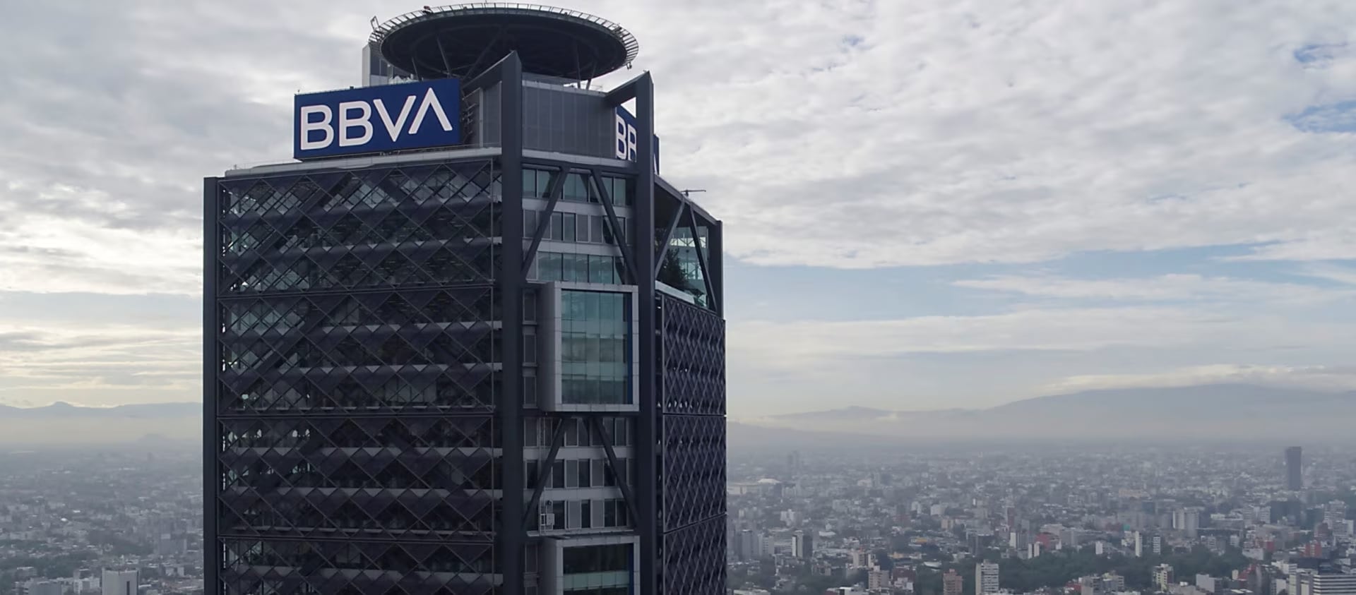 Los cajeros automáticos seguirán operando las 24 horas, todos los días de la semana. (Foto: BBVA México)