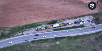 Vista aérea del camión con