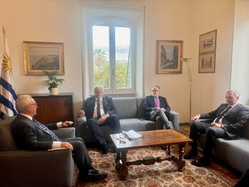 El canciller uruguayo Mario Lubetkin