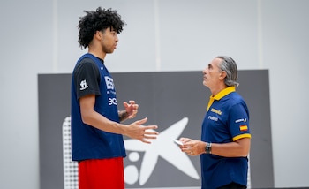 30/07/2023 Baloncesto/NBA.- Izan Almansa y