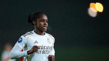 El Real Madrid aplaza el alirón del FC Barcelona en la Liga F Moeve hasta después del parón