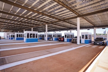 Una mujer que había partido desde La Plata se descompensó y murió mientras intentaba cruzar a Paraguay - Image 2