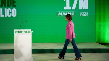 La apuesta de Sánchez por sus ministros vuelve a tropezar: el PSOE de Montero pierde dos escaños y saca su peor resultado electoral en Andalucía