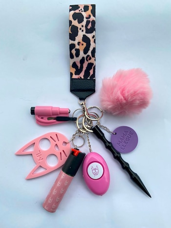 Tamara diseño los llaveros de