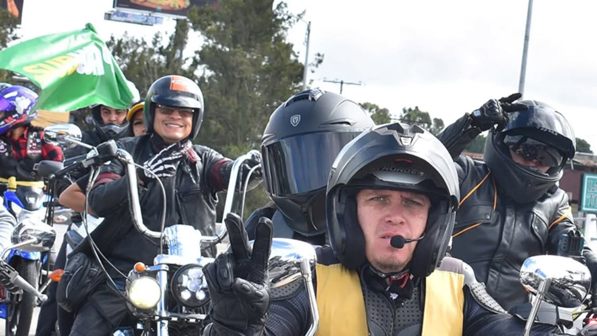 Los motoristas llegaron desde muy temprano para participar en el colorido evento, que partió hoy a las 7:30 de la mañana rumbo a Esquipulas.