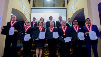 Miembros electos de la JNJ