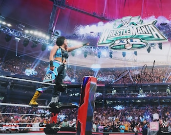 Bayley, la luchadora de raíces