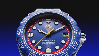 TAG Heuer y Red Bull Racing lanzan un reloj solar para celebrar diez años de alianza