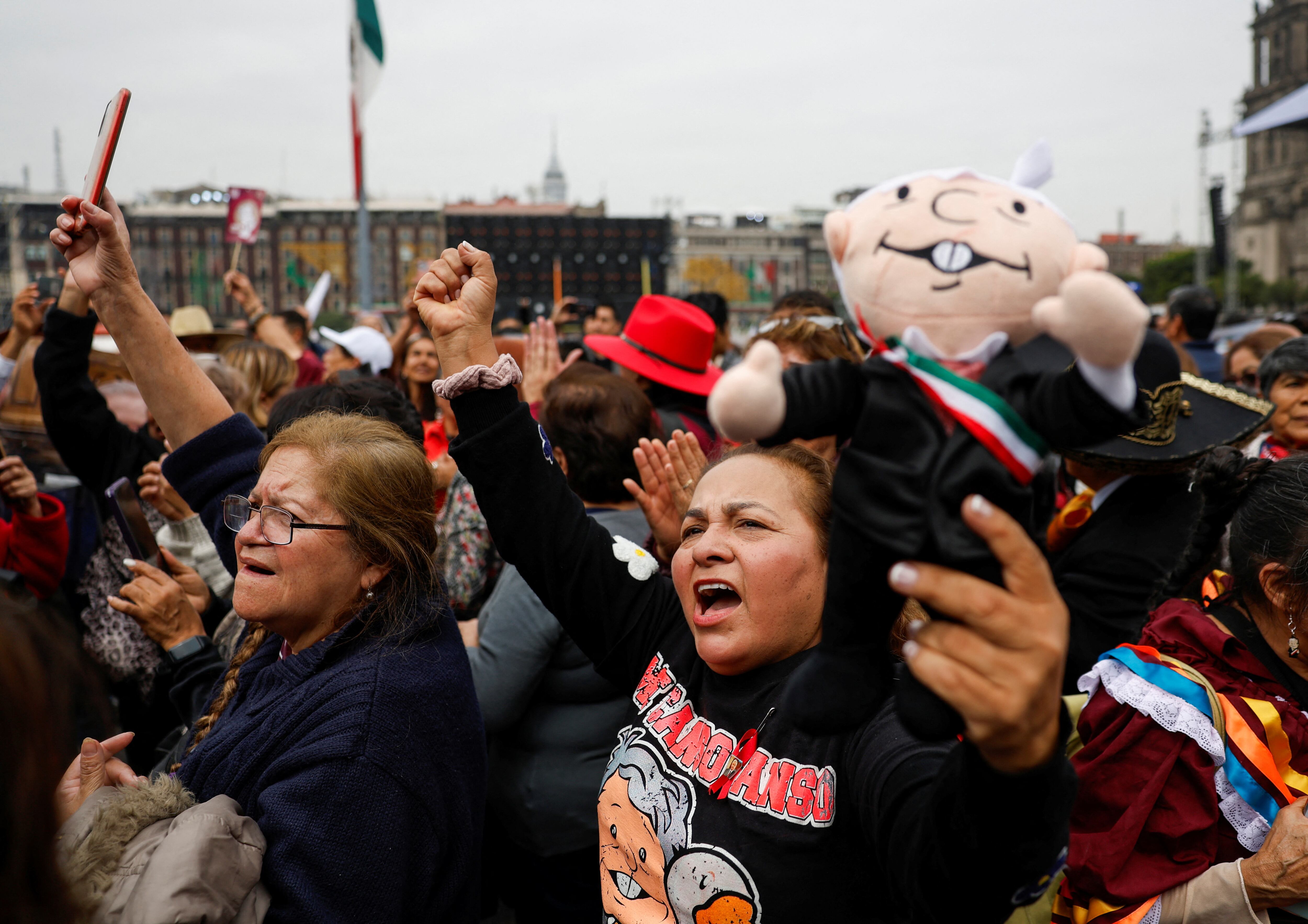 Supporters of Mexico