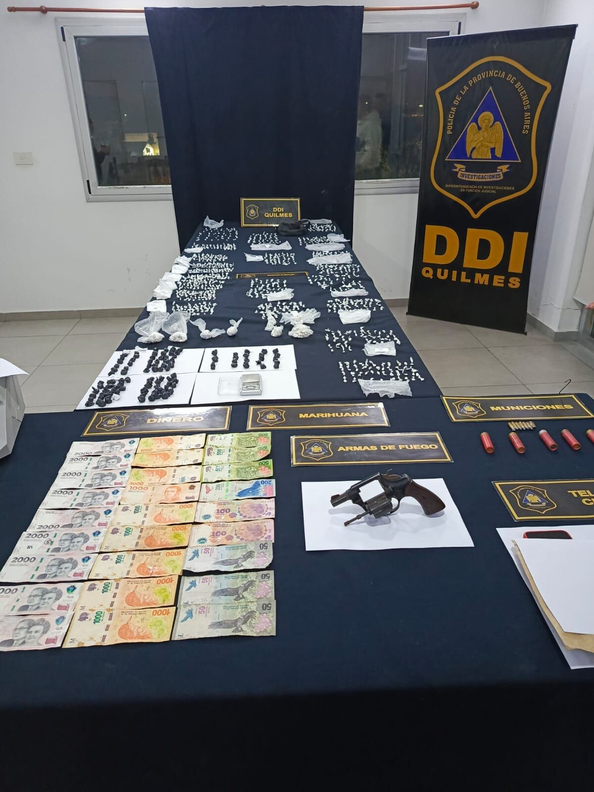 Parte de lo secuestrado