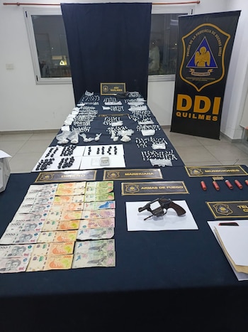 Parte de lo secuestrado